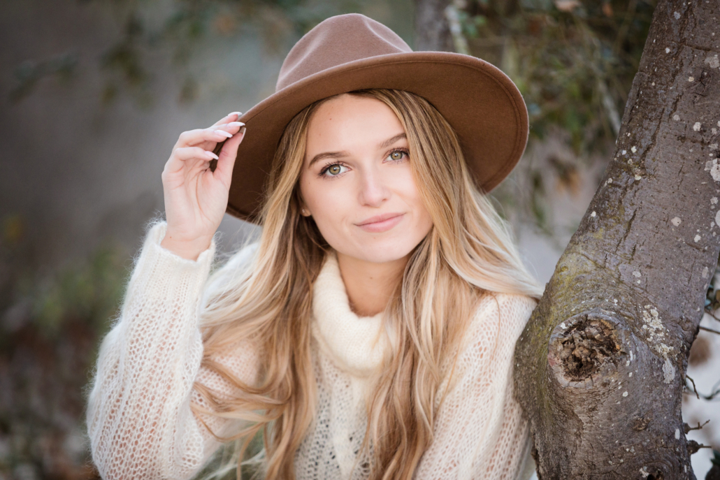 Boho styled high school senior portraits 2