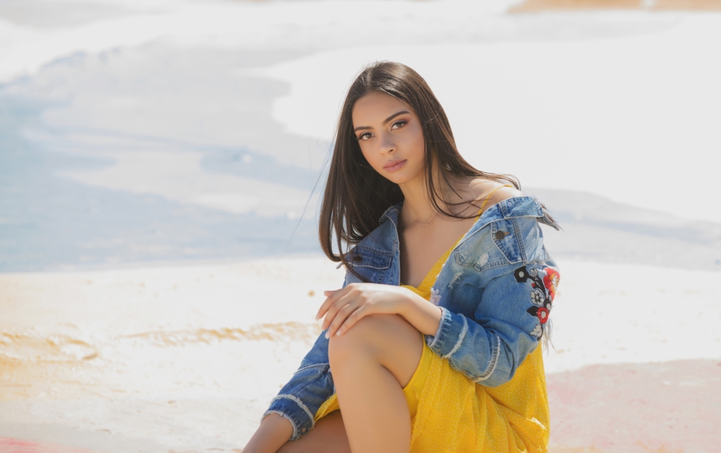 Salvation Mountain styled senior session