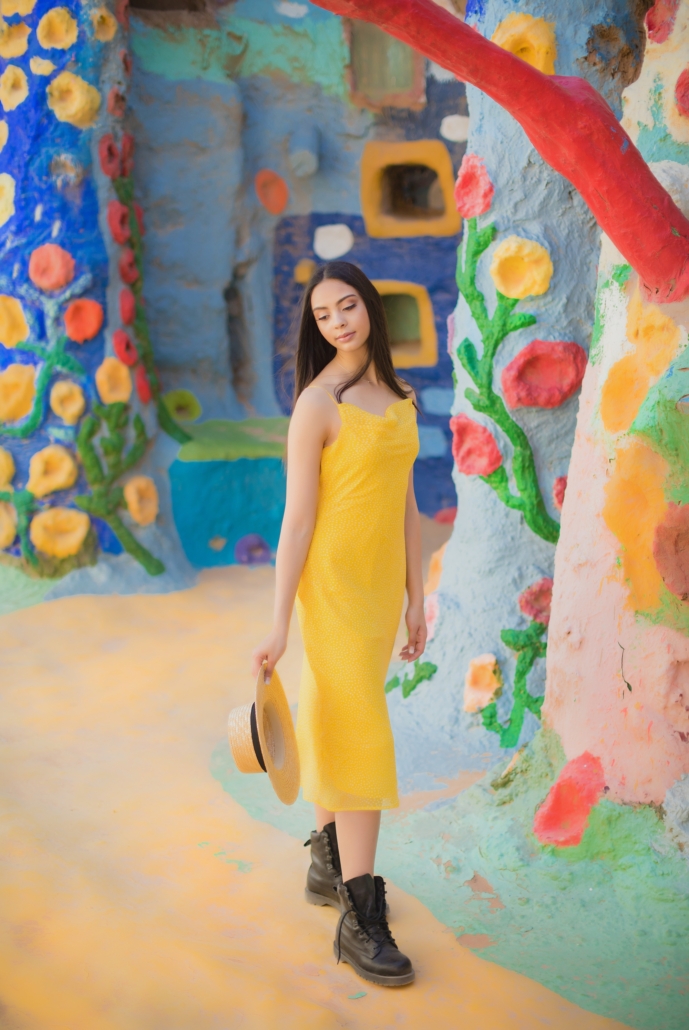 Senior photography Salvation Mountain