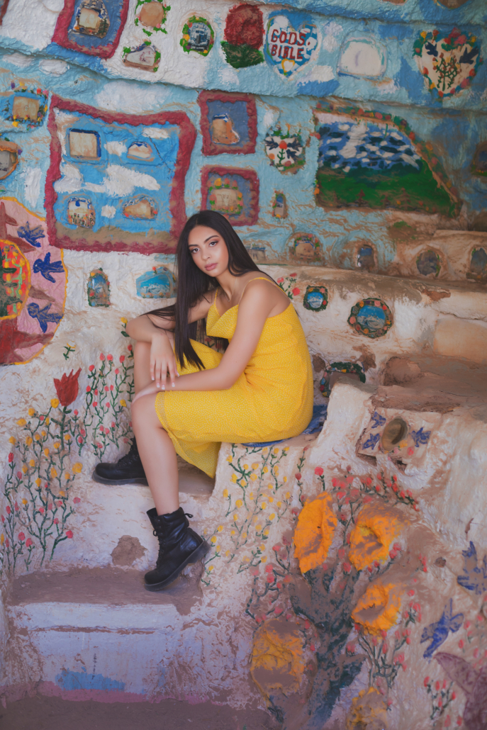 Salvation Mountain High school senior portrait session