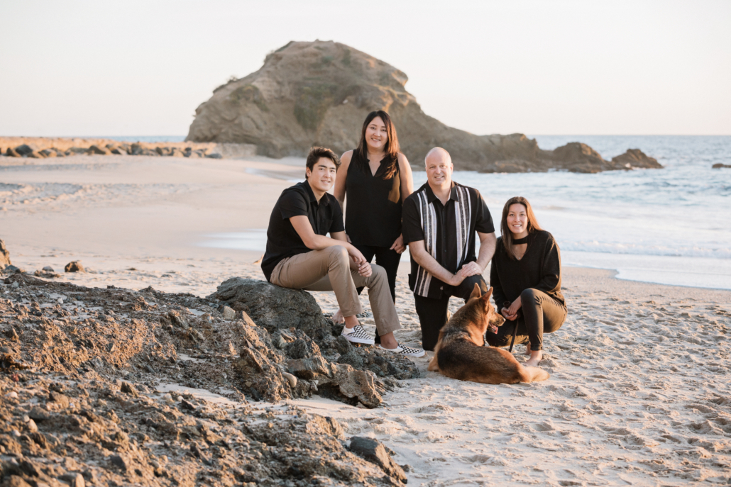 Family beach pics with dog