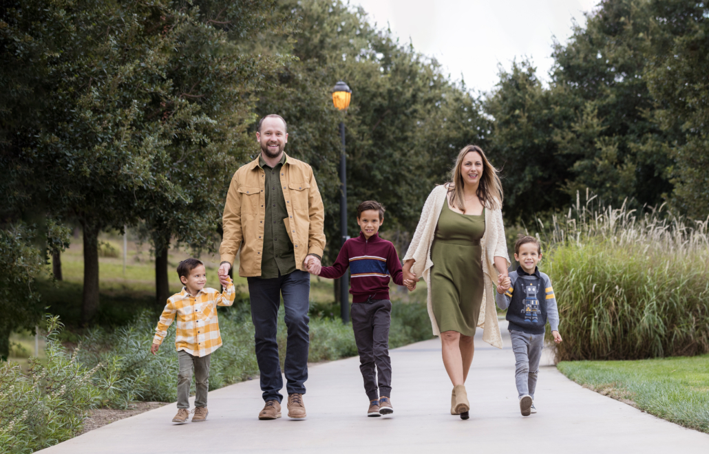 A family portrait session with what to wear when you want to incorporate fun prints and patterned clothing in your session.